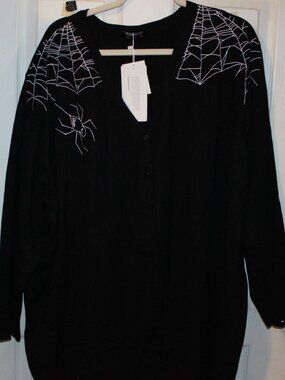 NWT Bloom Chic spider/spider web cardigan 28W Super cute and fun!!